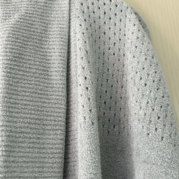 Barefoot Dreams 3/4 sleeve cardi size XXS/XS - Picture 5 of 5